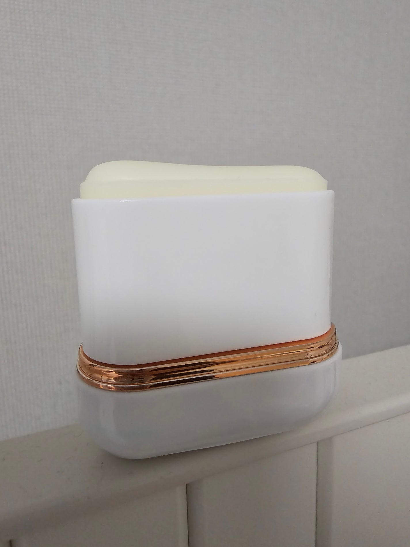 エアリーフィットサンスティック/KAHI/日焼け止めスティックを使ったクチコミ(2枚目)