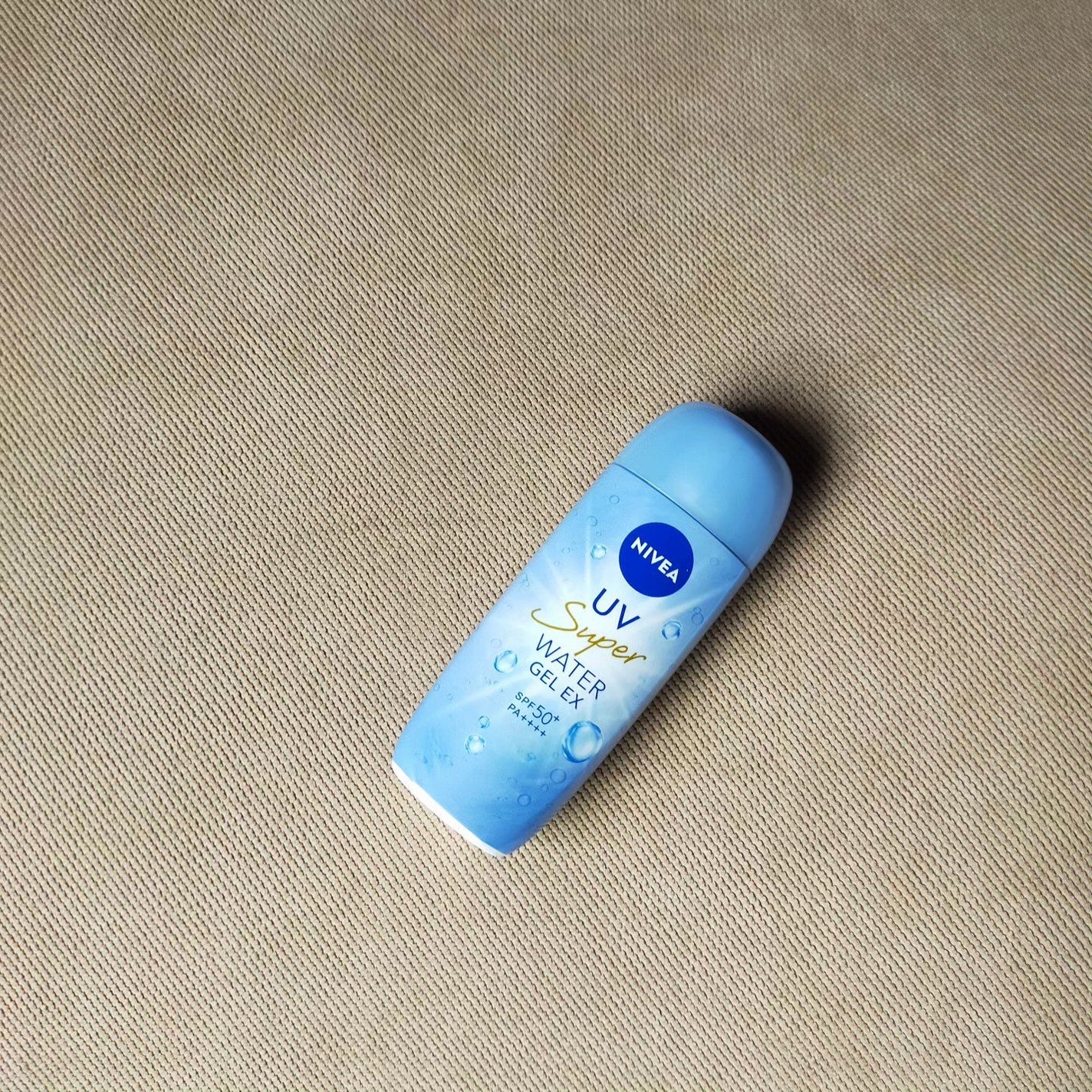 fresh_blush_h9yk on LIPS 「■ニベアUVウォータージェルEXSPF50+/PA++++/U..」(1枚目)