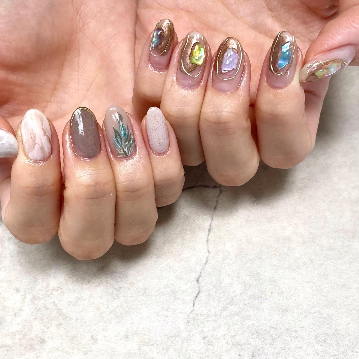 naomi on LIPS 「サンプルからお選びいただいたデザインとお待ち込みデザインのアシ..」(1枚目)