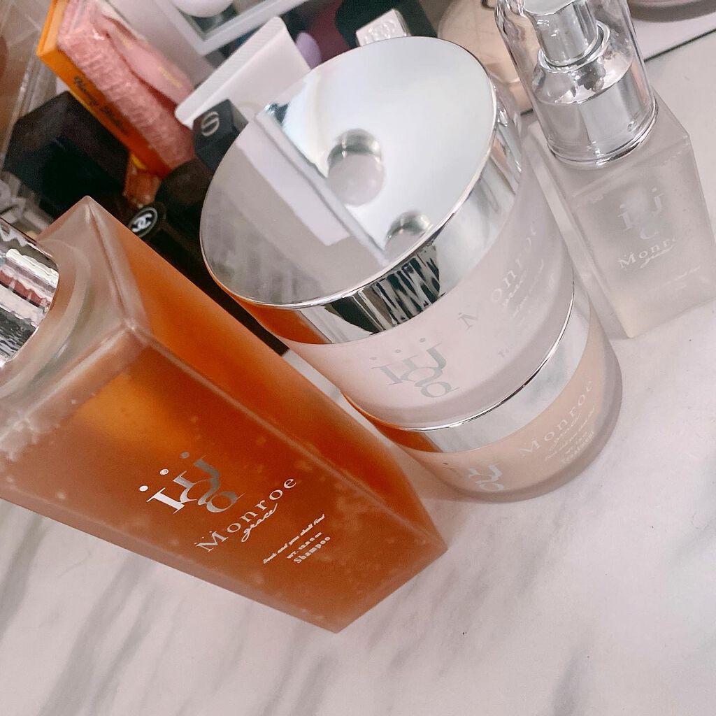 モンローグレイス オイル/モンローグレイス/ヘアオイルを使ったクチコミ（2枚目）