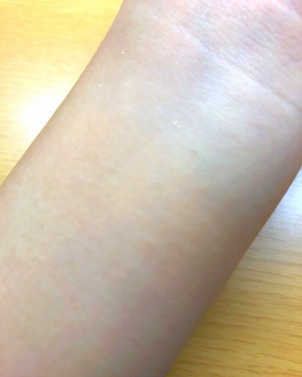 MAJOLICA MAJORCA パフ・デ・チークのクチコミ「マジョリカマジョルカ パフ・デ・チーク OR302
写真は凄く色が見にくくてすみません😓
で.....」(3枚目)