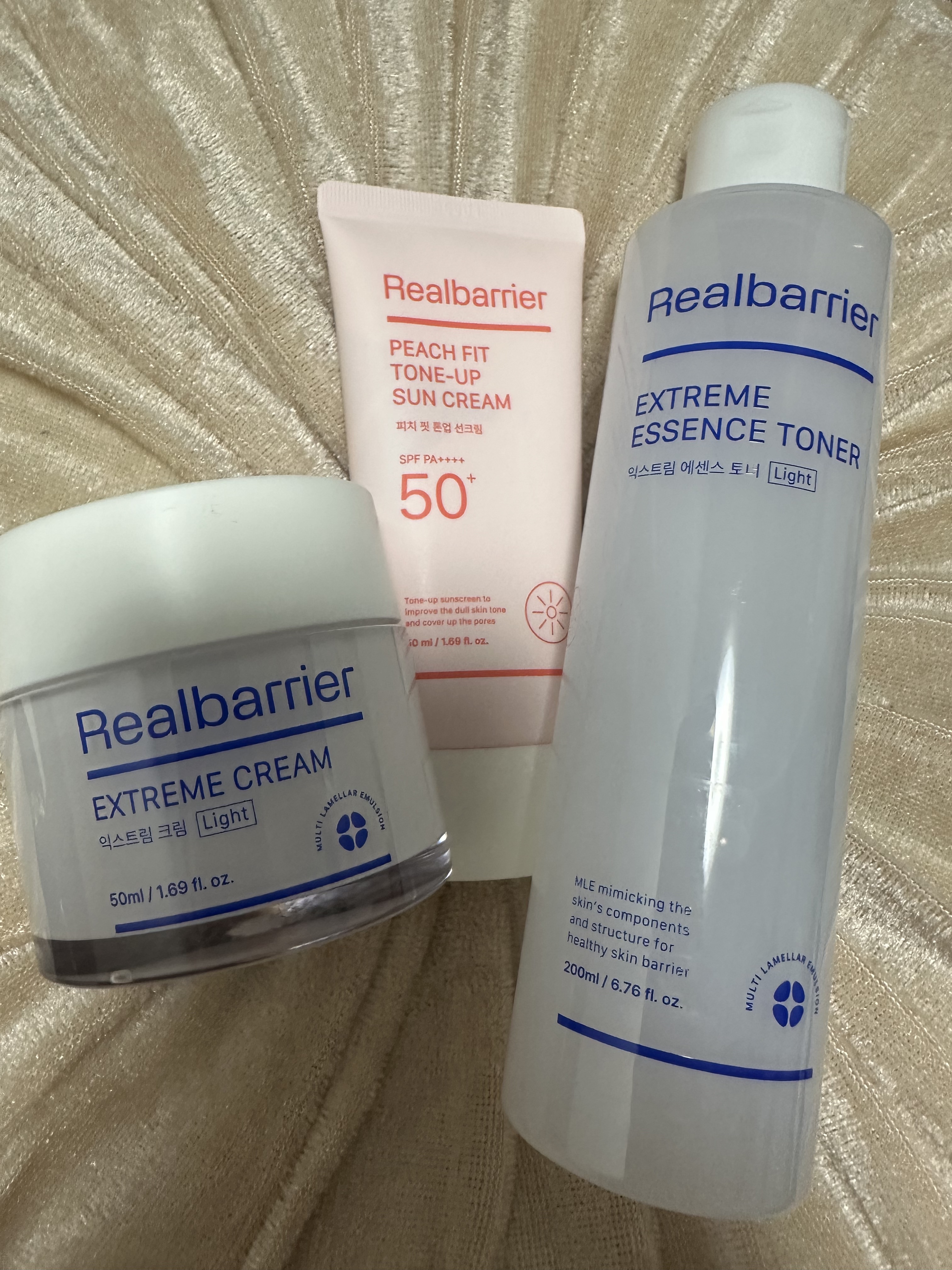 ピーチフィットトーンアップ日焼け止め/Real Barrier/日焼け止めクリームを使ったクチコミ（1枚目）