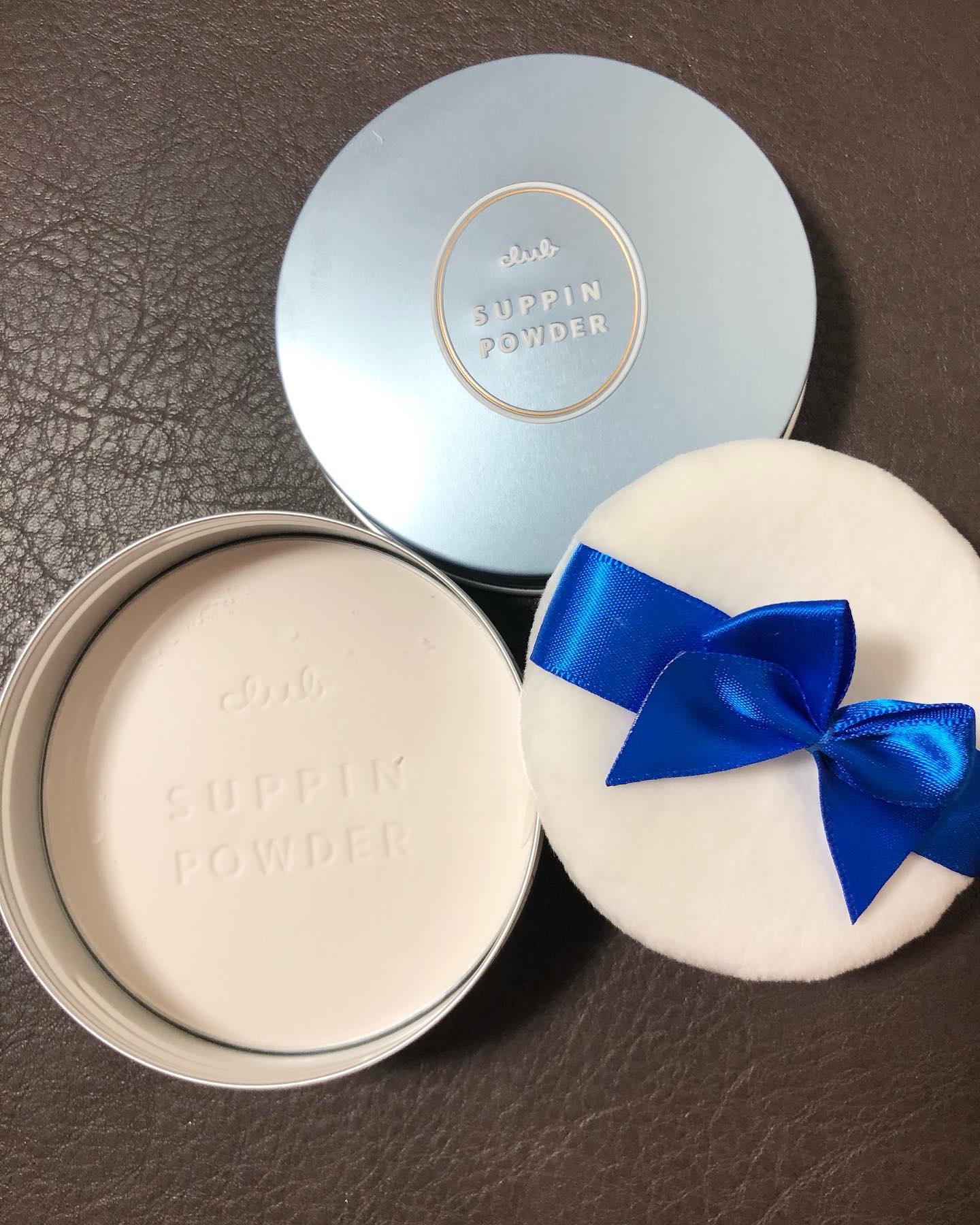 すっぴん ホワイトニングパウダーA/クラブ/プレストパウダーを使ったクチコミ（2枚目）