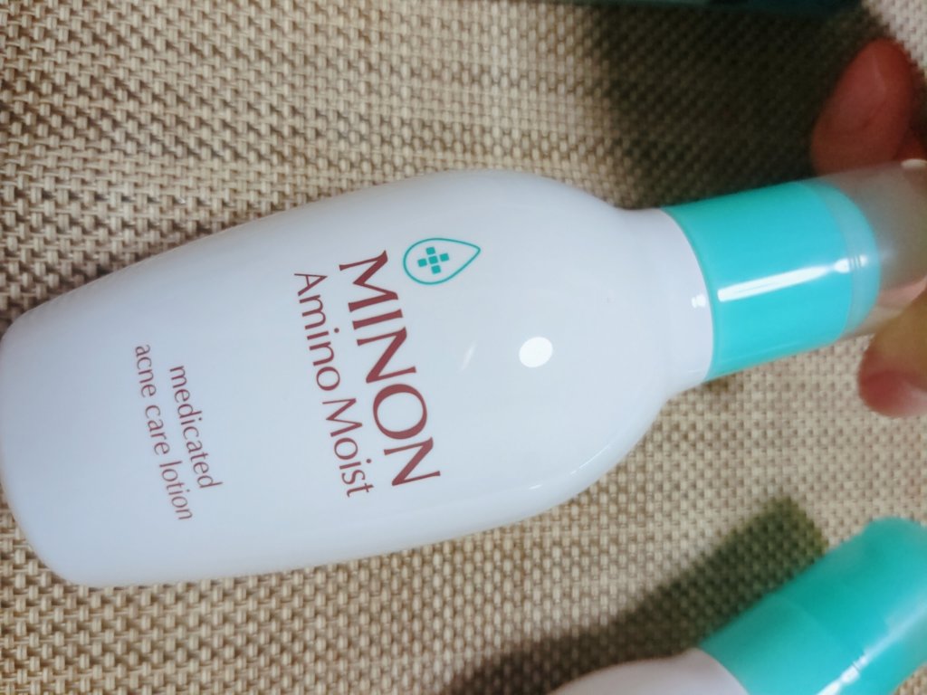 ミノン アミノモイスト 薬用アクネケア ミルク/ミノン/乳液を使ったクチコミ（2枚目）