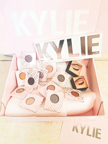 Kylie Cosmetics Eyeshadow Single