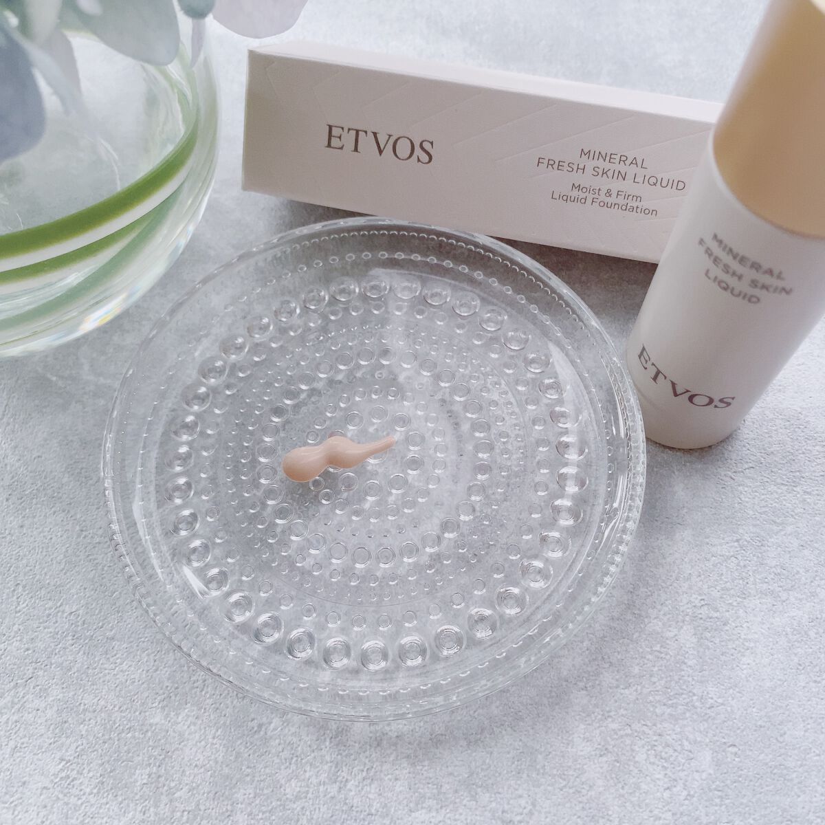ミネラルフレッシュスキンリキッド/エトヴォス/リキッドファンデーションを使ったクチコミ(7枚目)