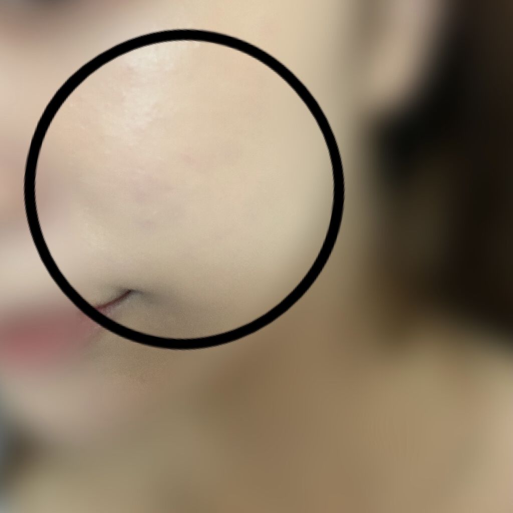 リアルカバーリキッド（ライトグロウ）/KATE/リキッドファンデーションを使ったクチコミ（2枚目）