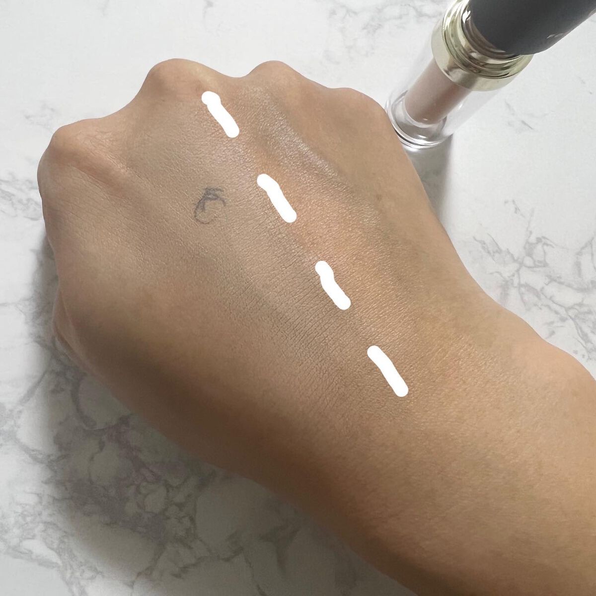 タトゥーウォータープルーフスカーコンシーラー/フォレンコス/リキッドコンシーラーを使ったクチコミ(4枚目)