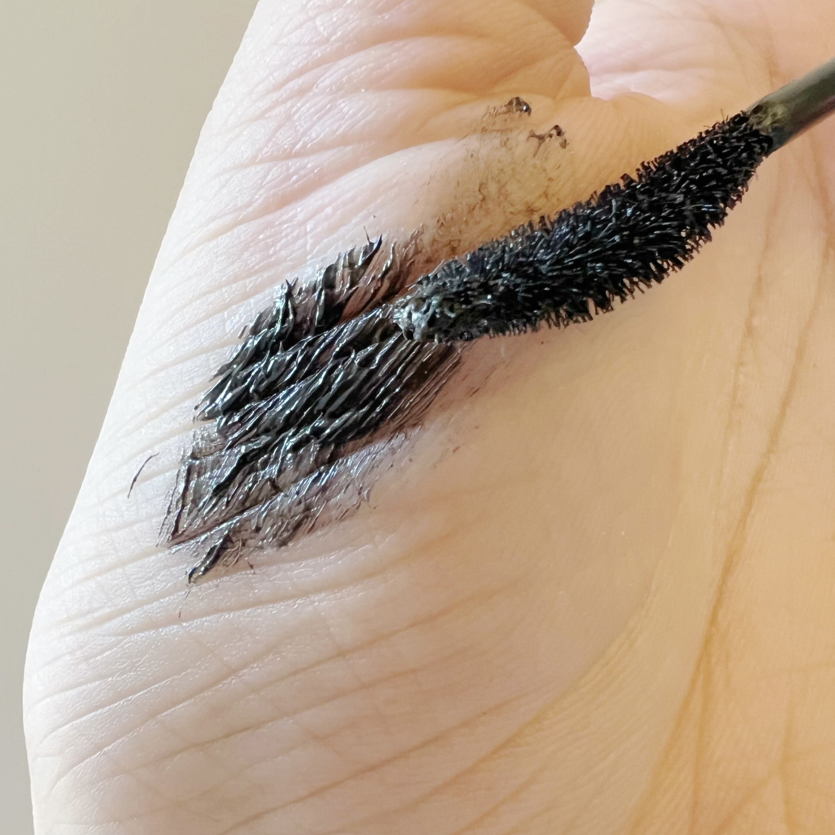 パーフェクトセッティングウォータープルーフマスカラ Long&Curl 01 ブラック/COSNORI/マスカラを使ったクチコミ（3枚目）