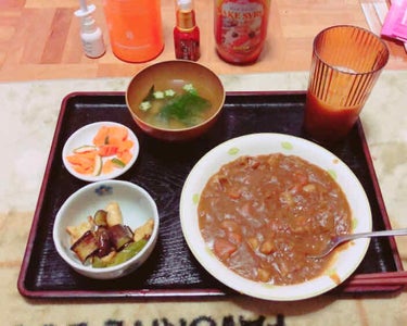 ゆうき on LIPS 「　　　　　　　✨週末はカレー🍛今日の夕飯です🌹・ナスとピーマン..」（1枚目）