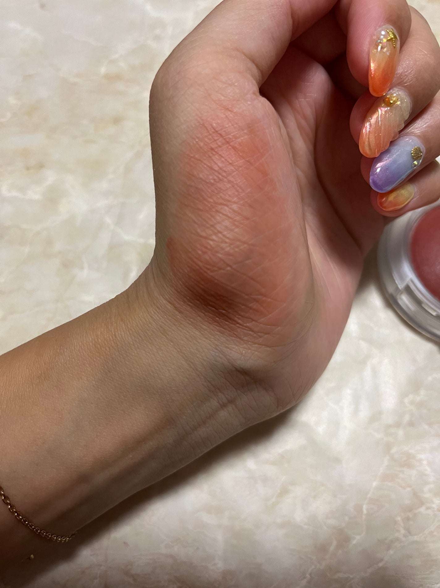 グロープレイ クッショニー ブラッシュ/M・A・C/ジェル・クリームチークを使ったクチコミ(4枚目)