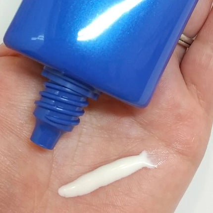 クリアウェルネス UVエッセンスジェル/雪肌精/日焼け止めジェルを使ったクチコミ(2枚目)