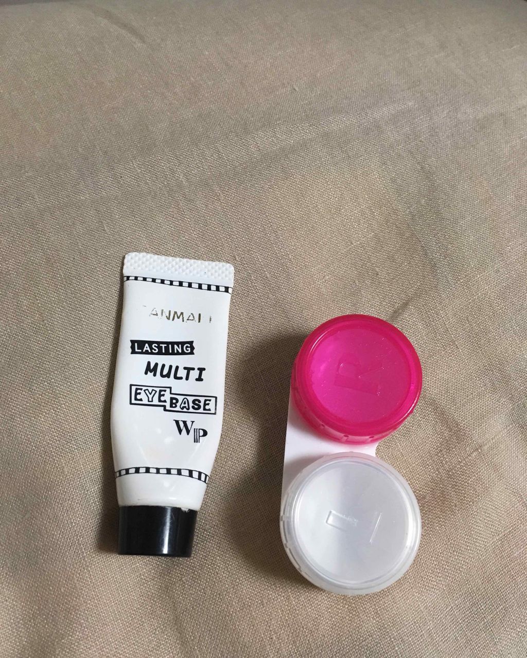 ラスティングマルチアイベース WP/キャンメイク/アイシャドウベースを使ったクチコミ（2枚目）