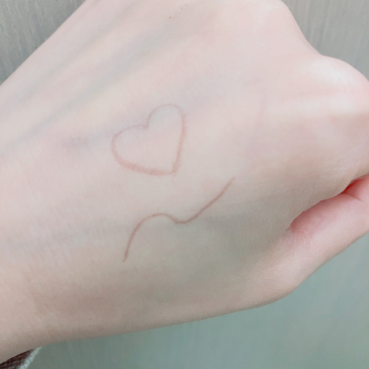 シリライナー/muice/リキッドアイライナーを使ったクチコミ（2枚目）