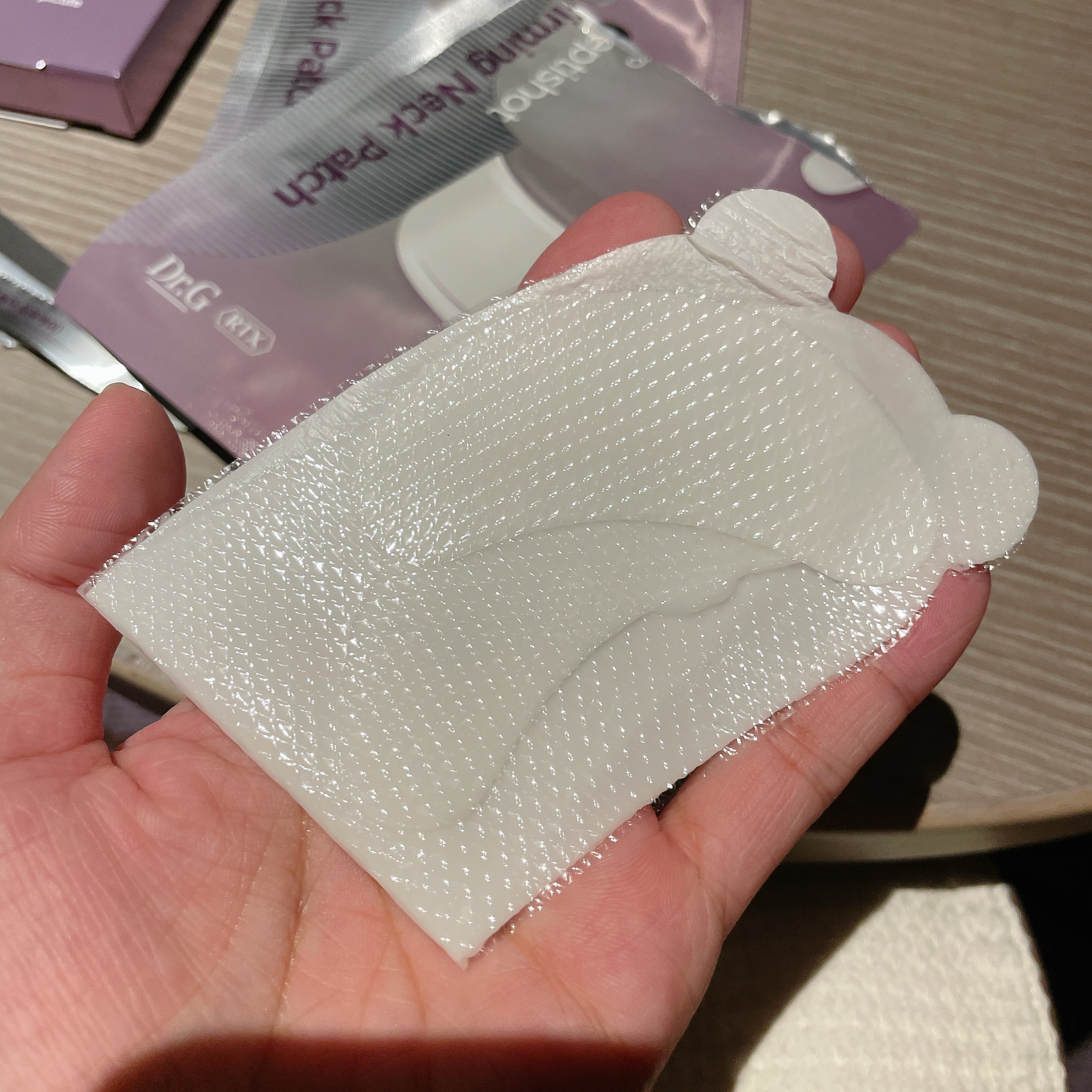 RTXペプチショットネックパッチ/Dr.G/シートマスク・パックを使ったクチコミ（2枚目）