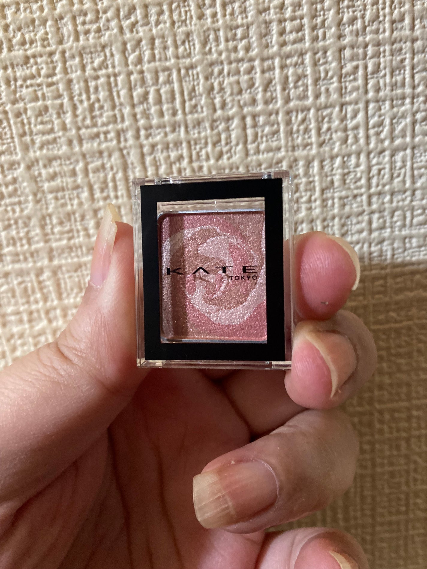 ザ アイカラー(マーブルインク)/KATE/単色アイシャドウを使ったクチコミ(3枚目)