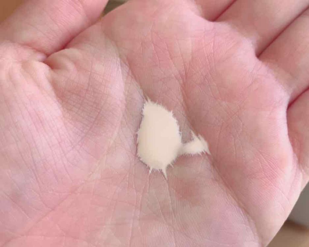 皮脂テカリ防止下地/CEZANNE/化粧下地を使ったクチコミ(2枚目)