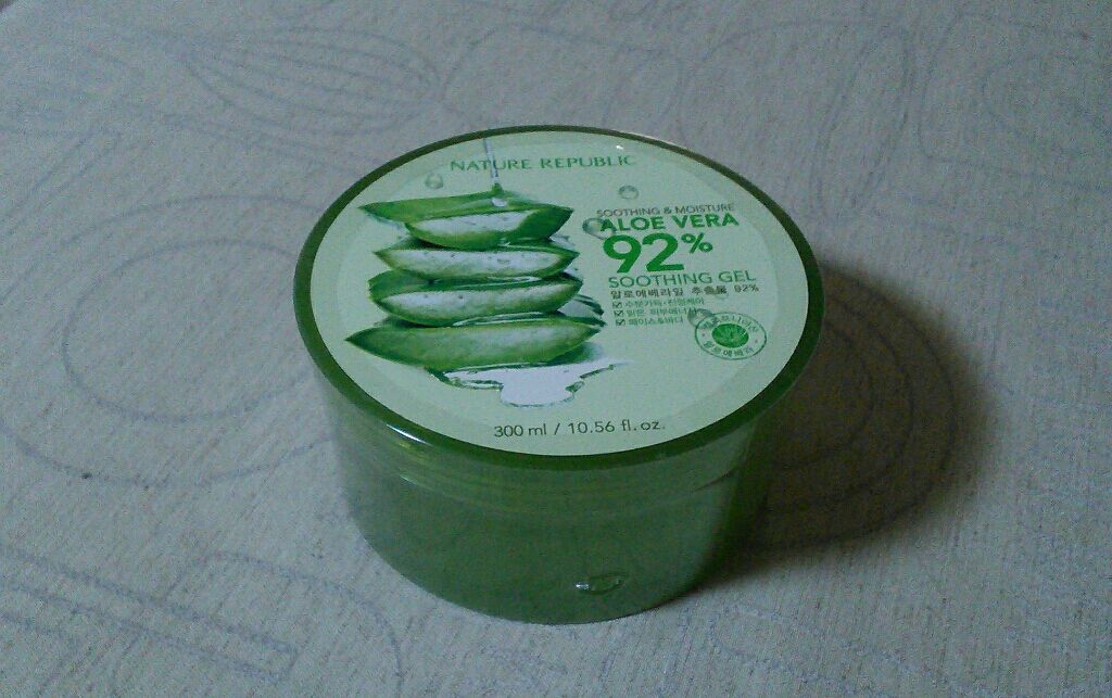 マイルド＆モイスチャーアロエジェル/ネイチャーリパブリック/ボディローションを使ったクチコミ（1枚目）