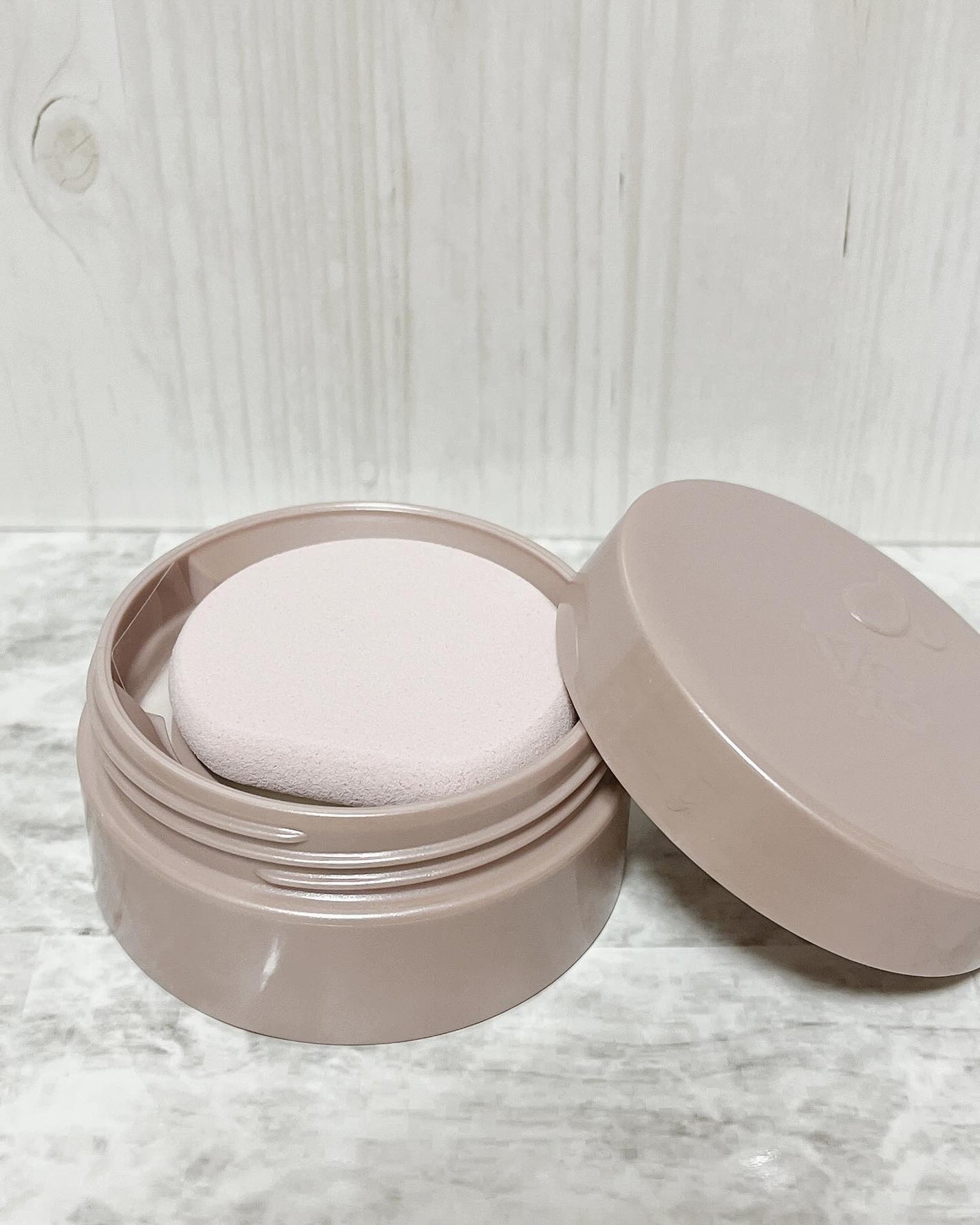 8x4 デオドラントパテ【医薬部外品】/8x4/デオドラント・制汗剤を使ったクチコミ(3枚目)