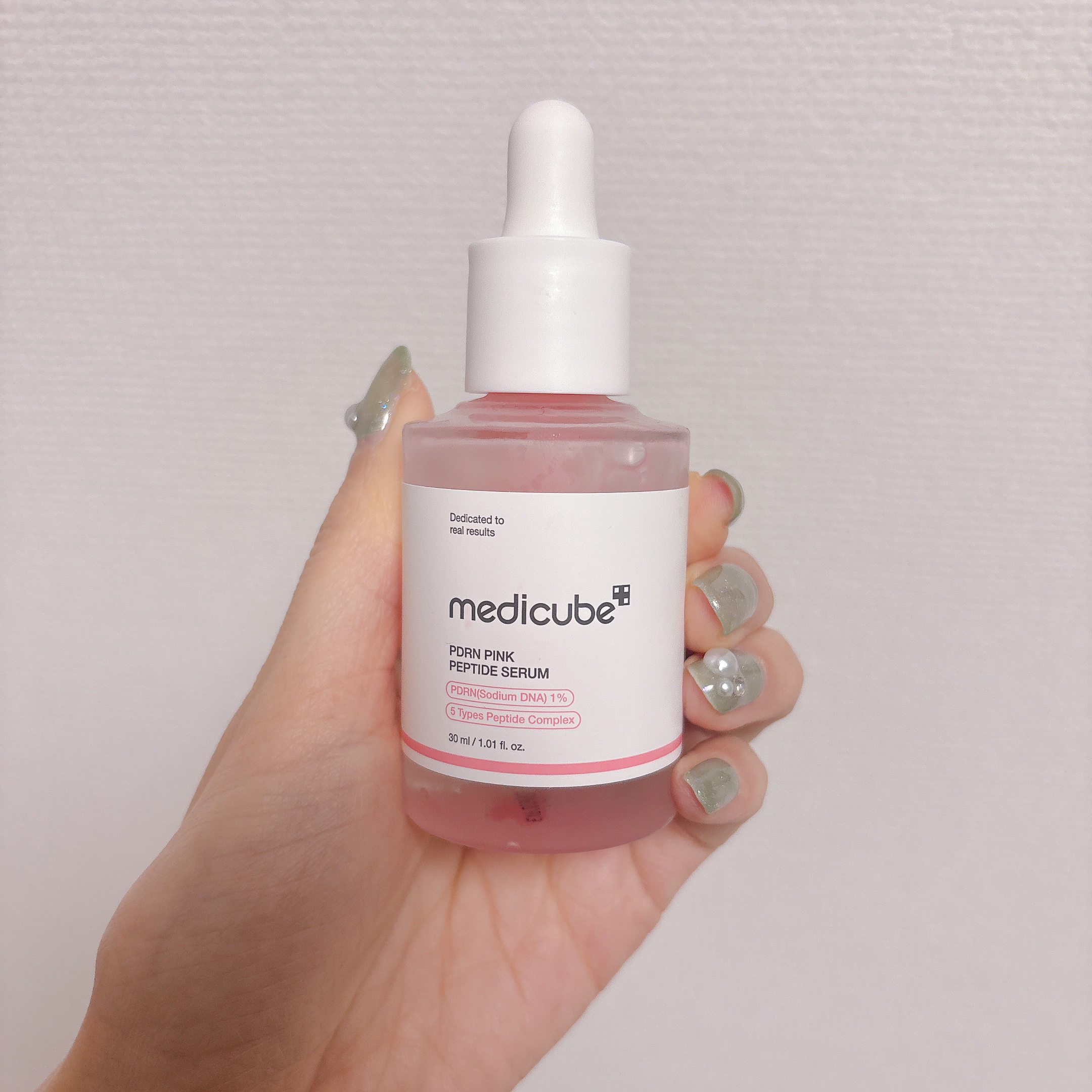 PDRNピンクアンプル PDRN 10,000ppm配合/MEDICUBE/美容液を使ったクチコミ（2枚目）