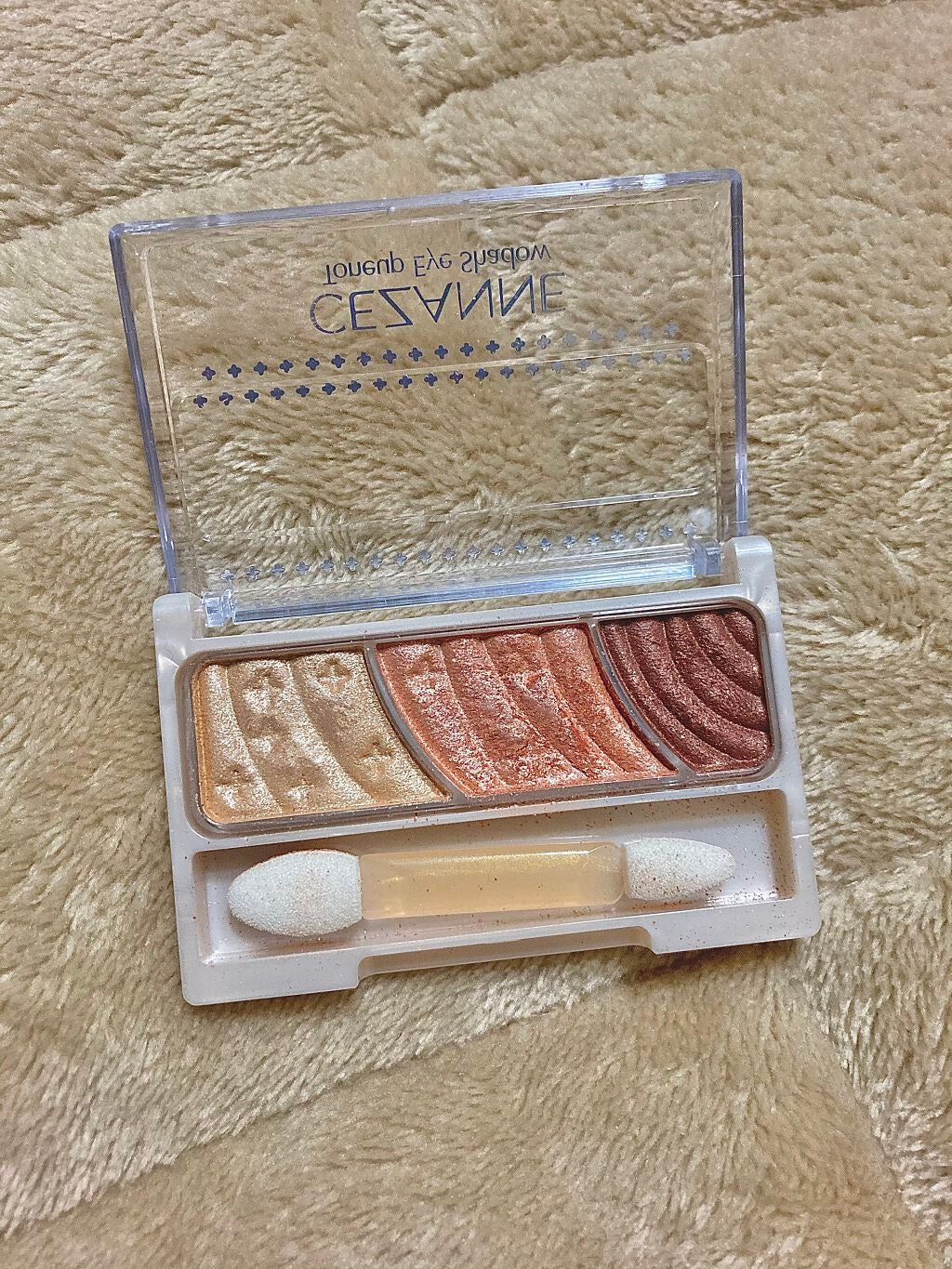 トーンアップアイシャドウ/CEZANNE/アイシャドウパレットを使ったクチコミ(1枚目)