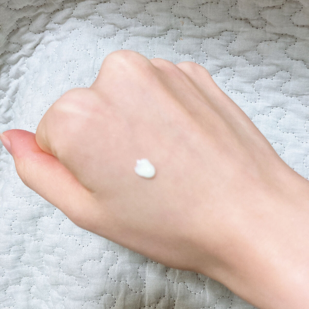 スキンプロテクター/ADDICTION/日焼け止めミルクを使ったクチコミ（2枚目）