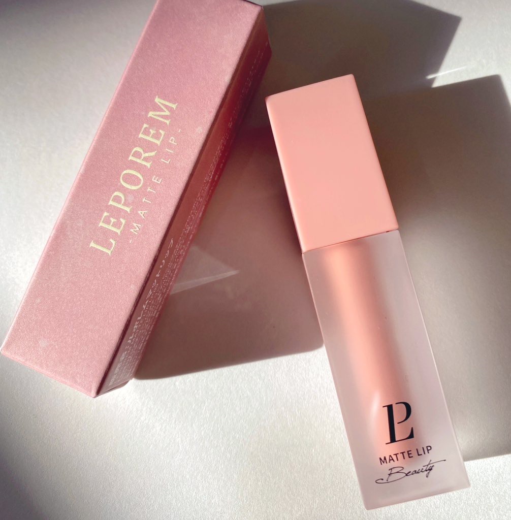 マットリップ/LEPOREM/口紅を使ったクチコミ（1枚目）