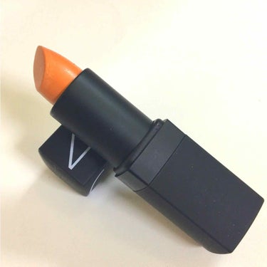 リップスティック(旧)/NARS/口紅を使ったクチコミ（3枚目）