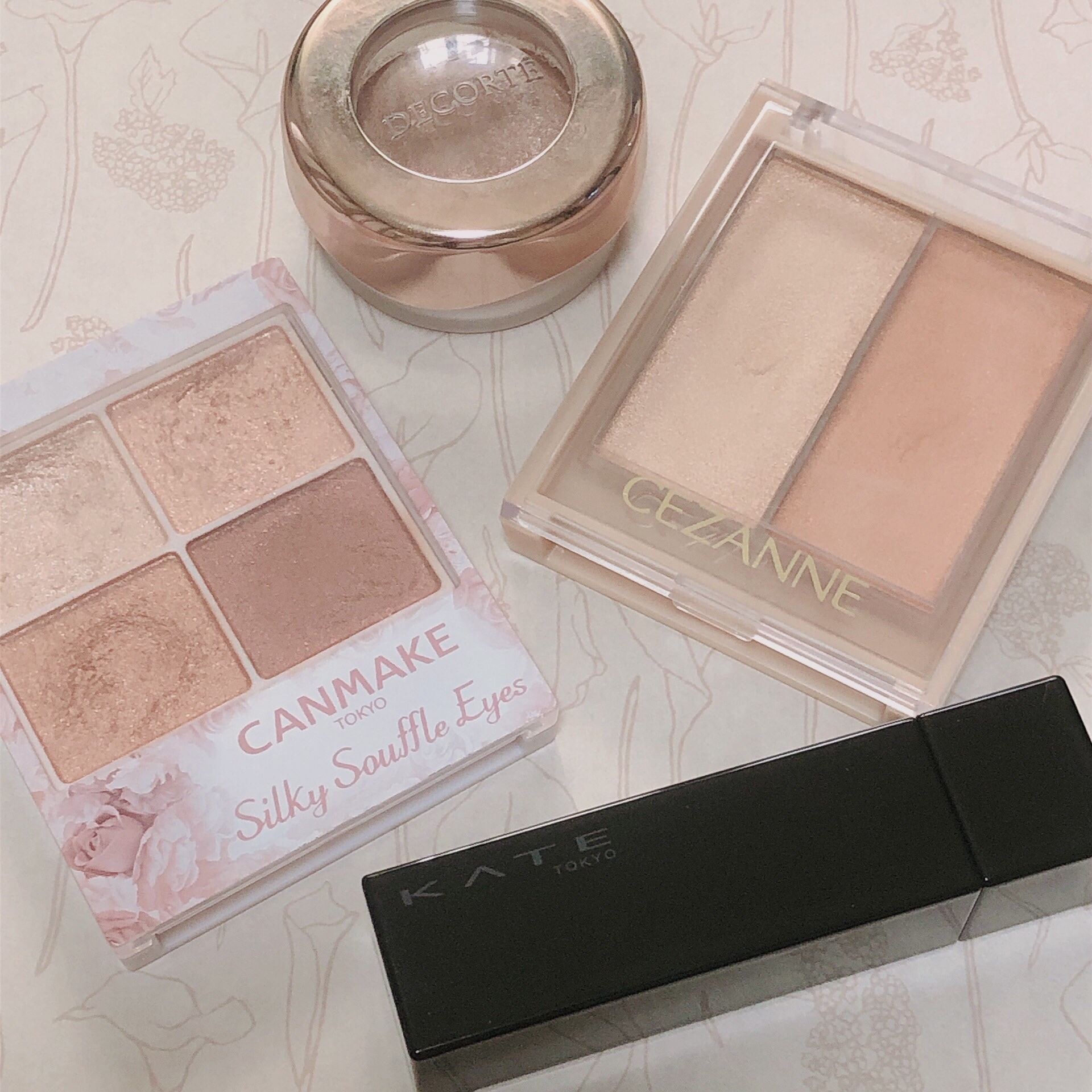 アイグロウ ジェム/DECORTÉ/ジェル・クリームアイシャドウを使ったクチコミ（1枚目）