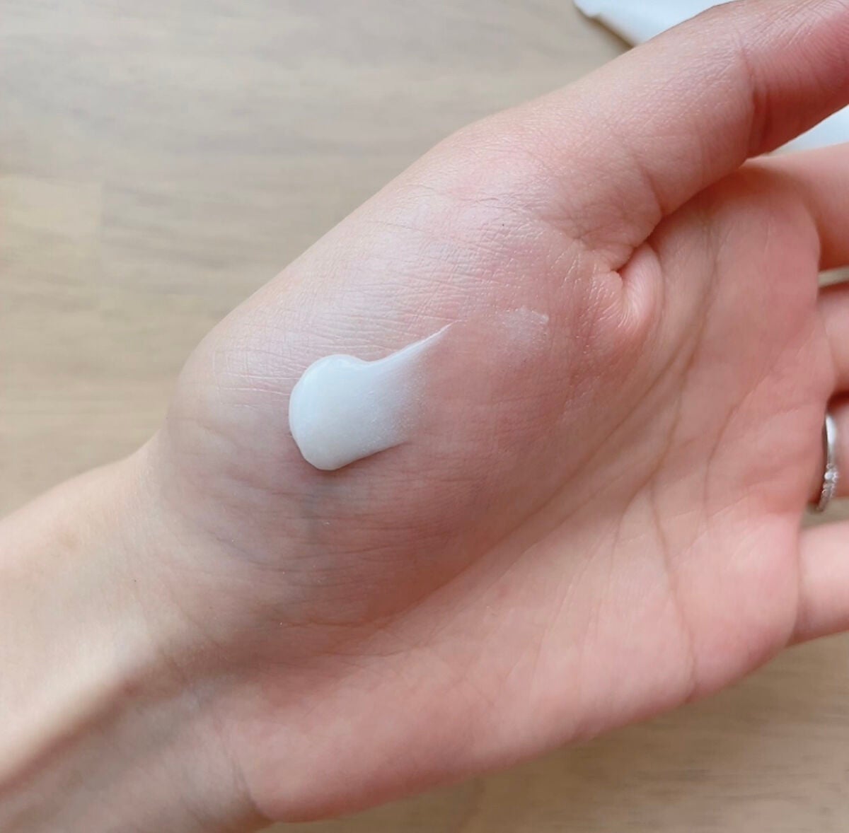 エッセンスイン クレンジングフォーム/d プログラム/洗顔フォームを使ったクチコミ(3枚目)