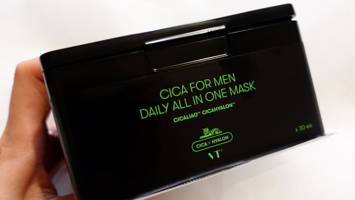 うさくまちゃん@YouTubeのクチコミ「☘️メンズ向けかと思いきや性別問わず使いやすい！新作デイリーパック部門1位

VT シカフォー.....」（2枚目）