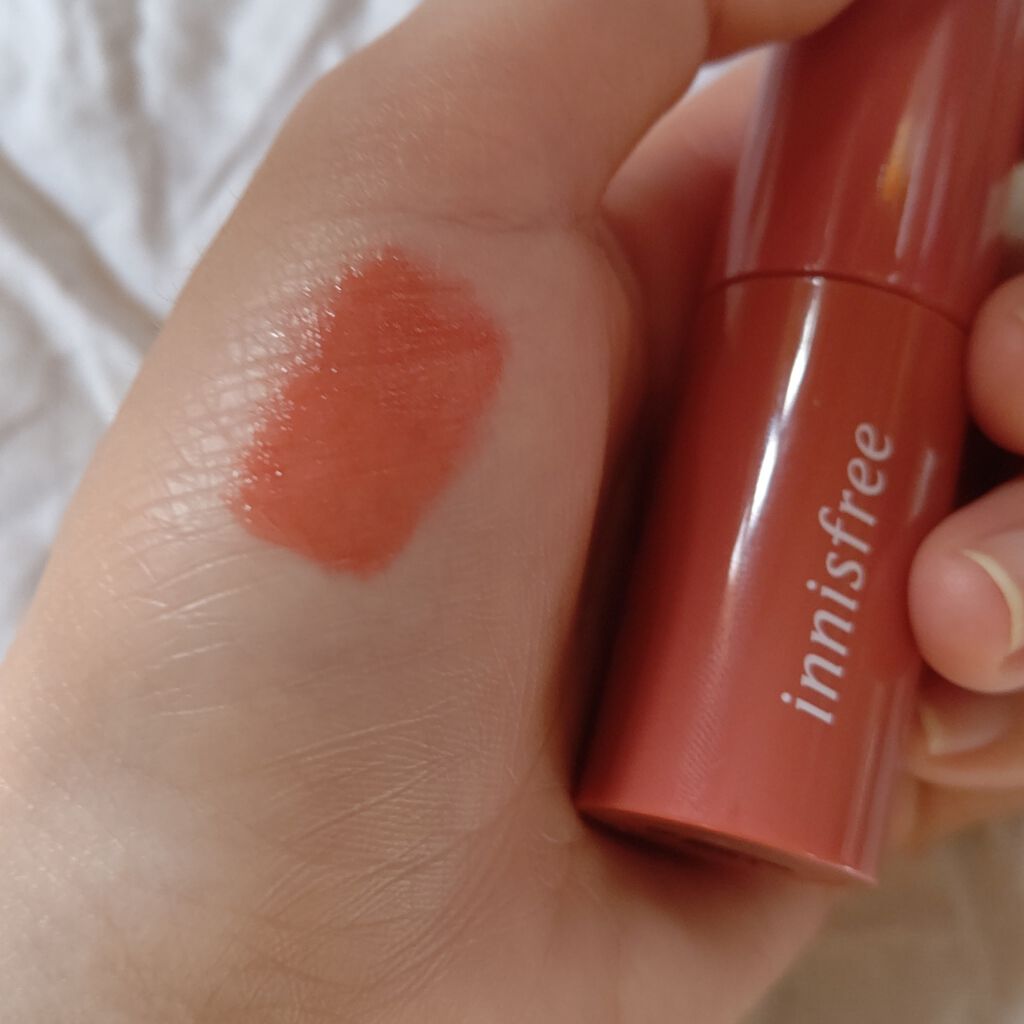 ビビッド シャイン ティント/innisfree/口紅を使ったクチコミ（2枚目）