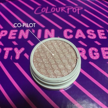 Super Shock Shadow/ColourPop/単色アイシャドウを使ったクチコミ（2枚目）