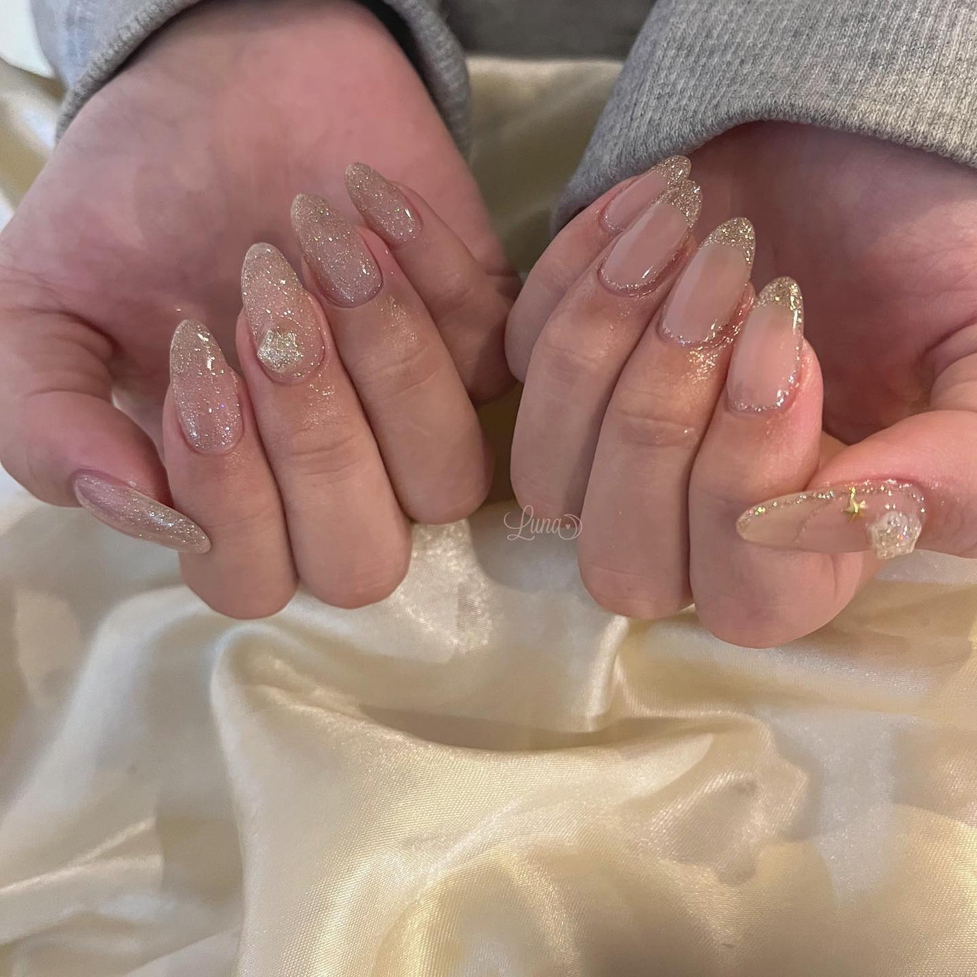 Iuna. Mizuki on LIPS 「.FLASH🌟✨#nail#nailstagram#gelna..」(2枚目)