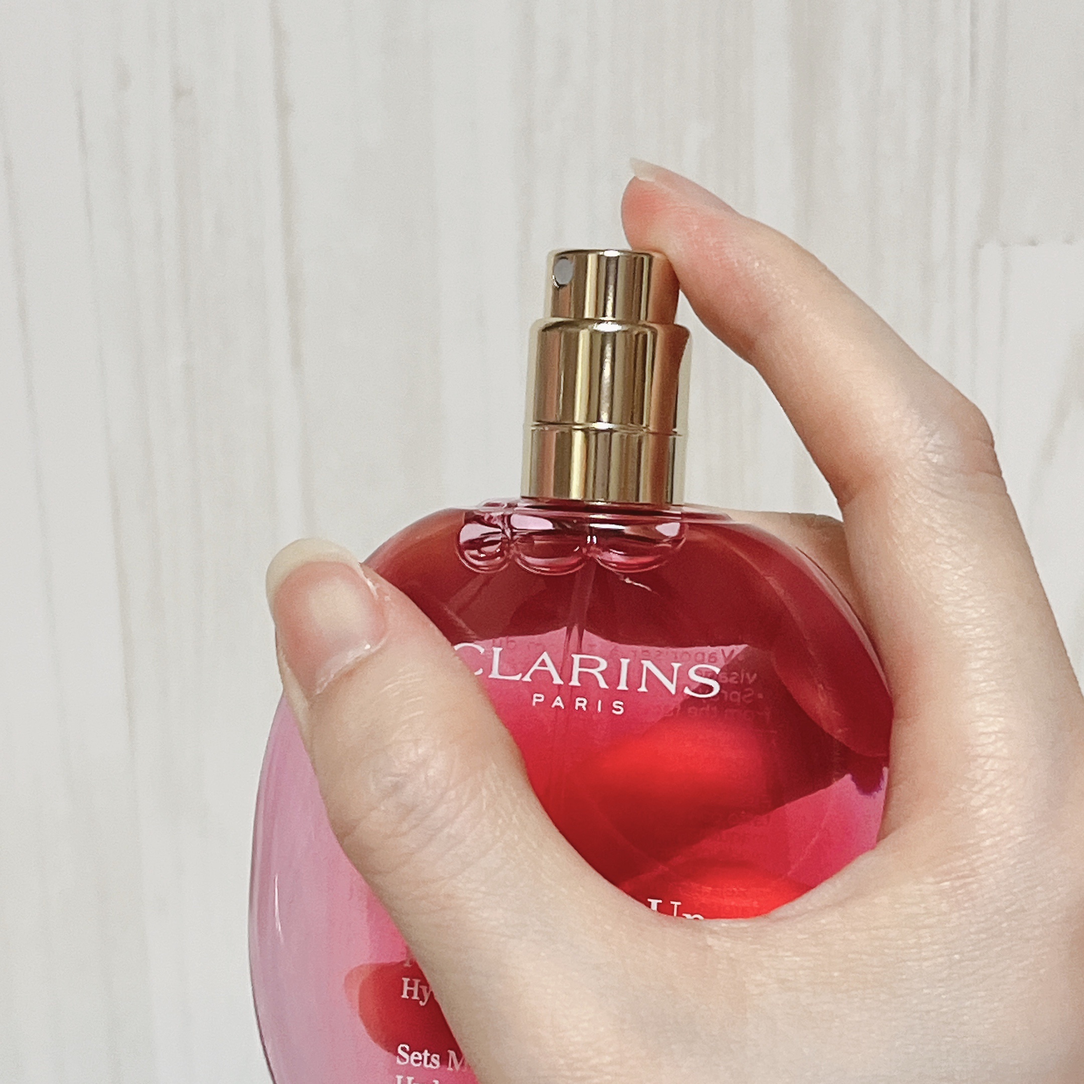 フィックス メイクアップ N/CLARINS/ミスト状化粧水を使ったクチコミ（3枚目）