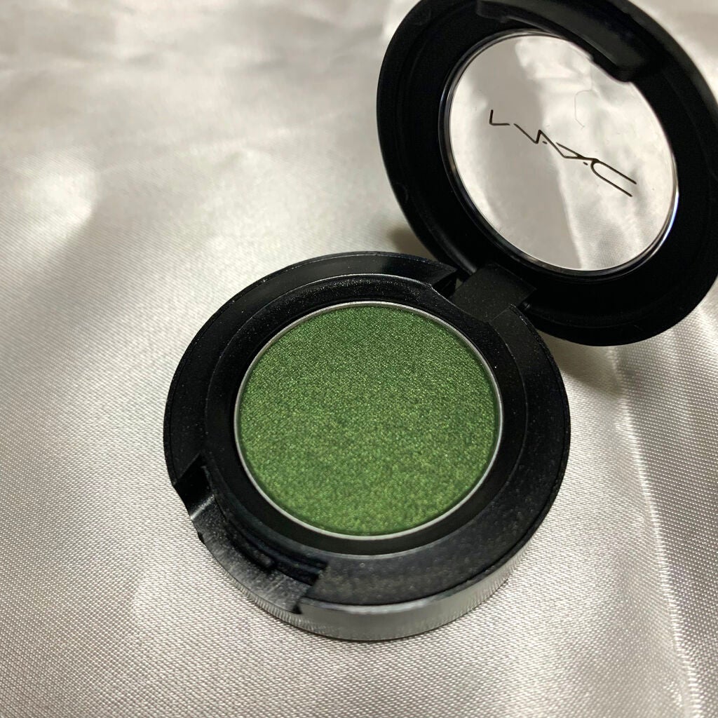 スモール アイシャドウ/M・A・C/単色アイシャドウを使ったクチコミ(2枚目)