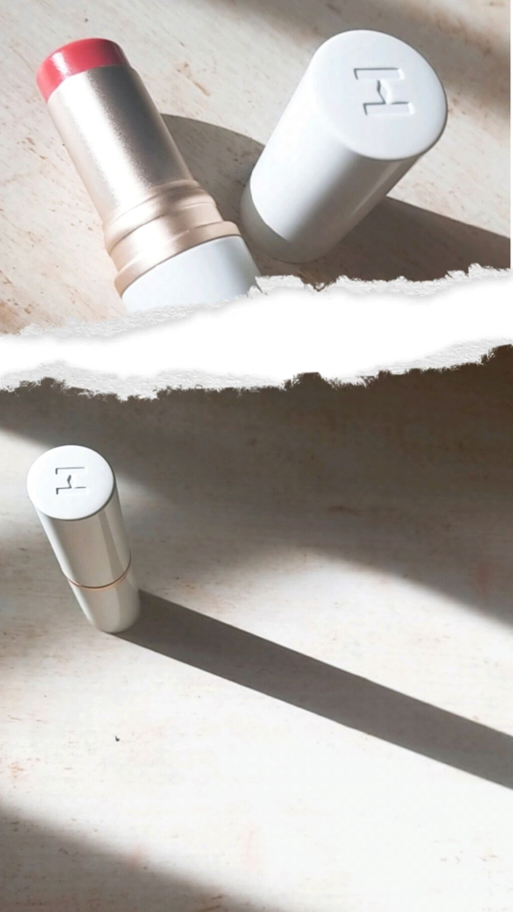 トゥルーディメンションラディアンスバーム LT002 ソフトグレイザー/hince/スティックハイライトを使ったクチコミ（1枚目）