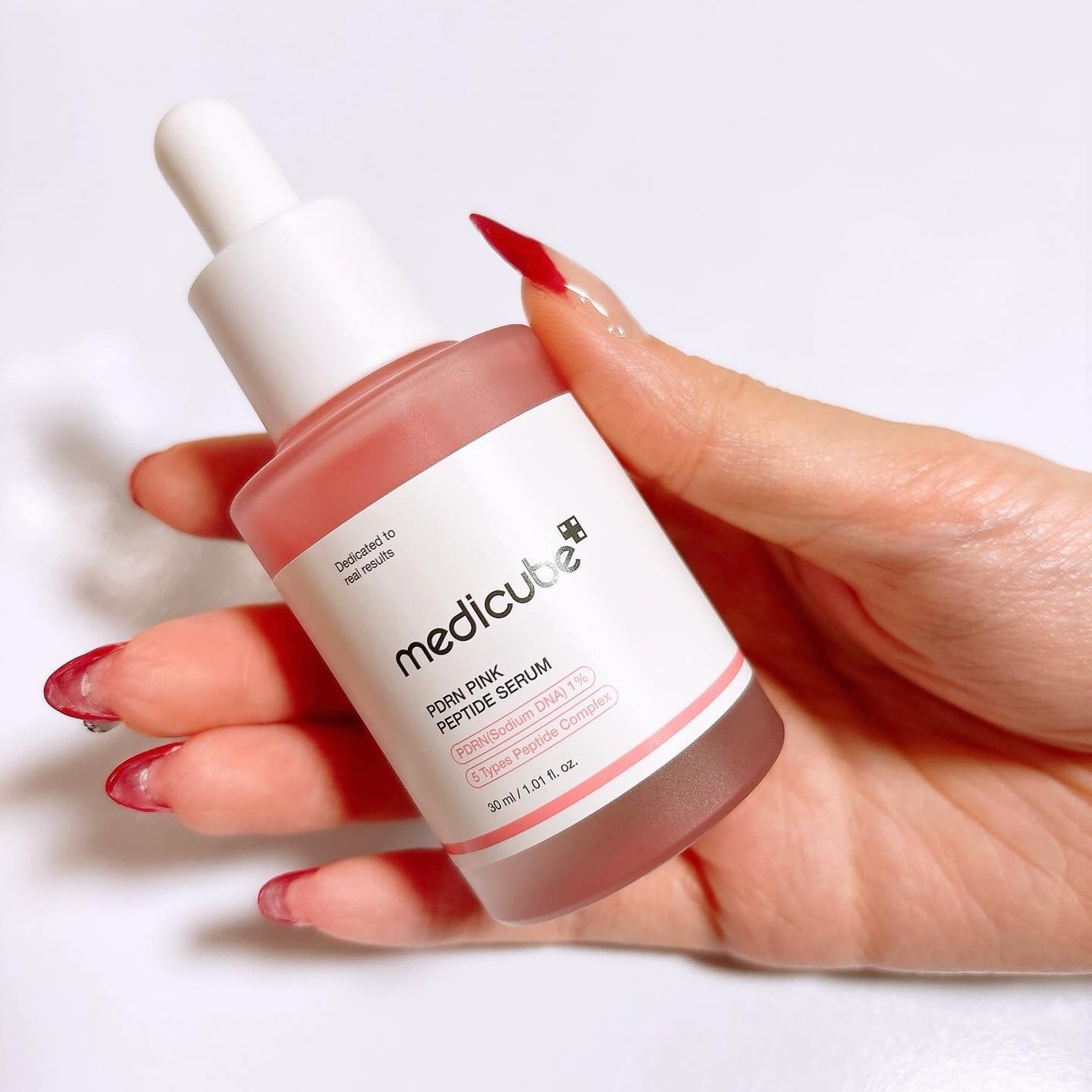 PDRNピンクアンプル PDRN 10,000ppm配合/MEDICUBE/美容液を使ったクチコミ(2枚目)