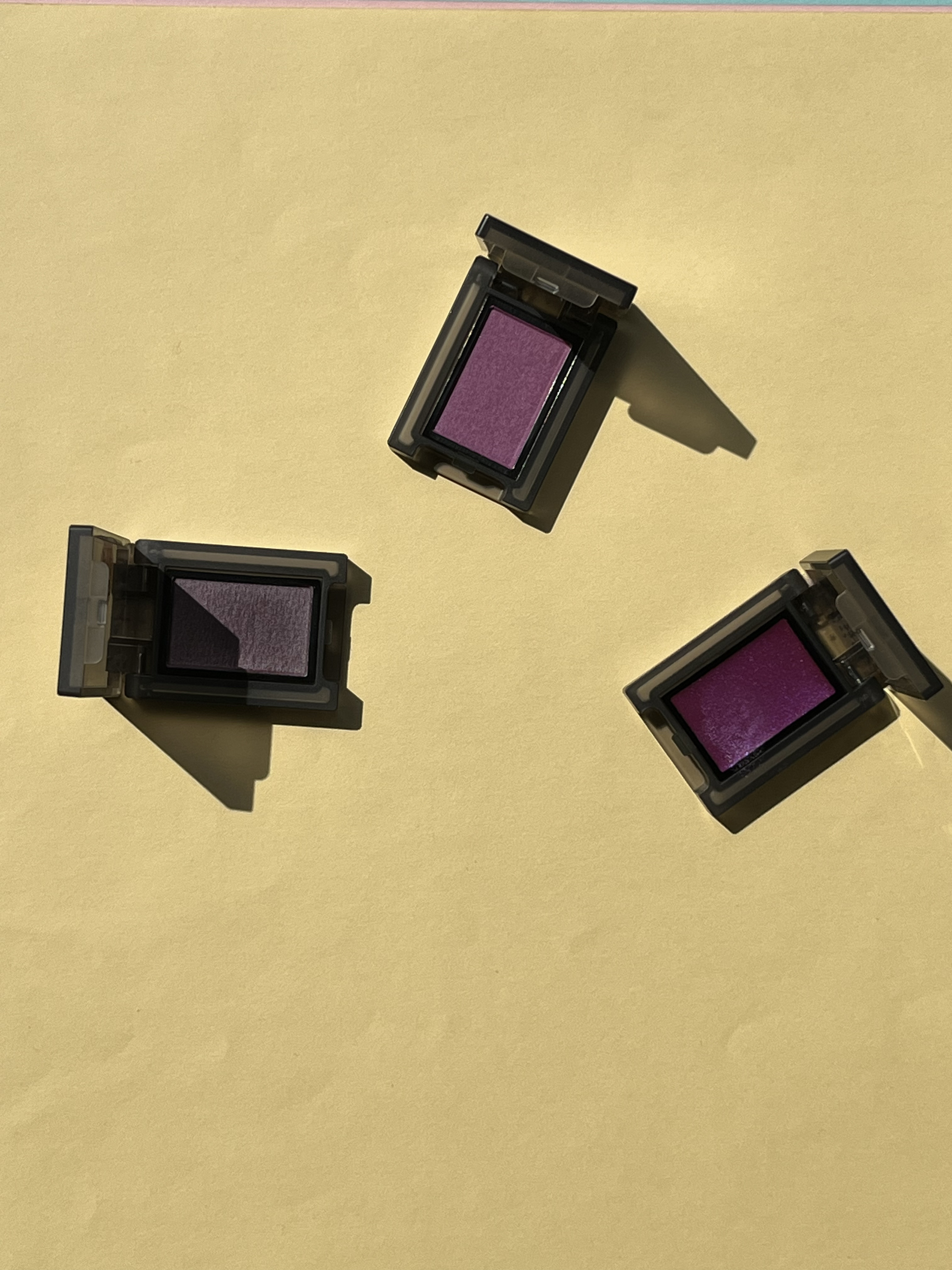 セルヴォーク ヴォランタリー アイズ 13 マットプラム/Celvoke/単色アイシャドウを使ったクチコミ（3枚目）