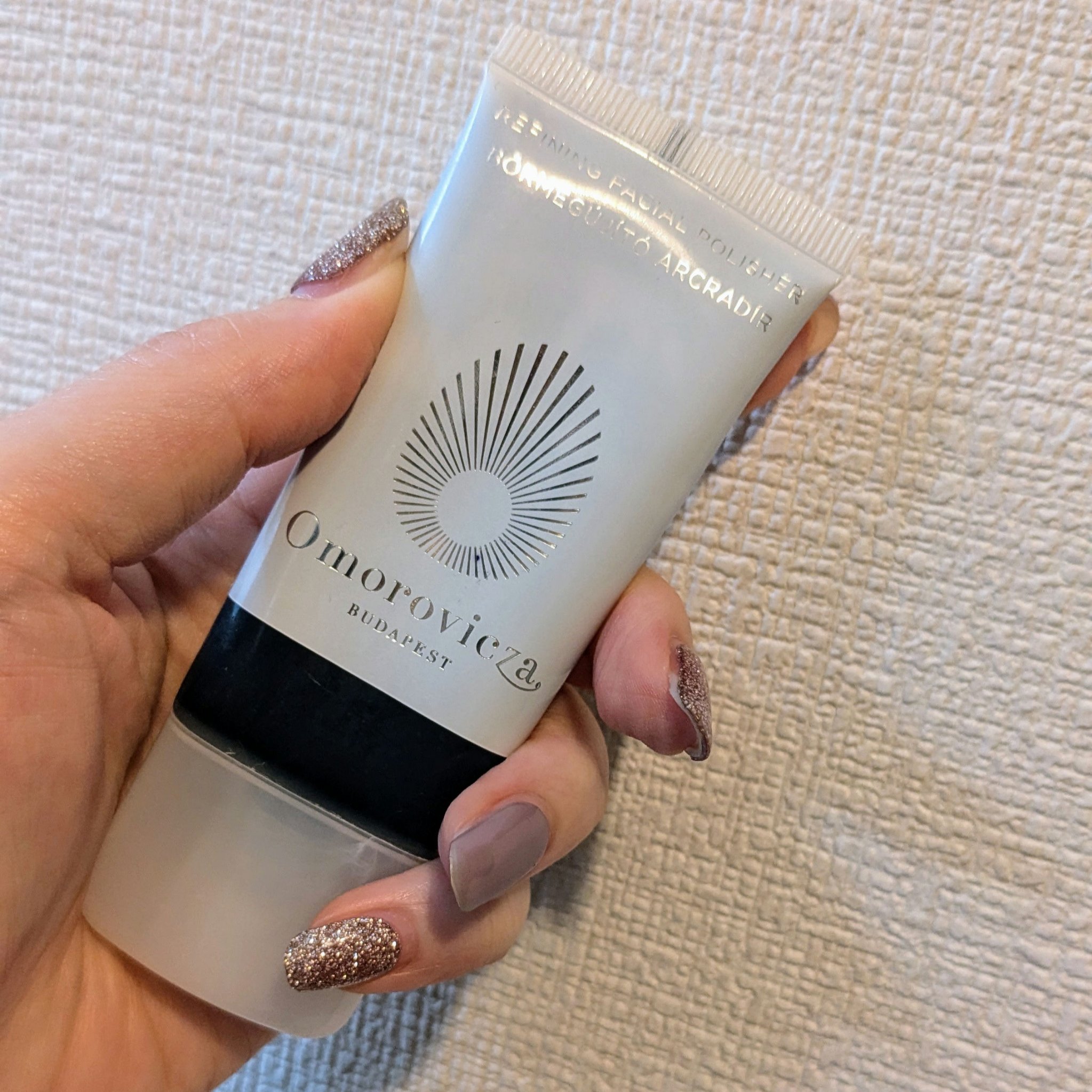 リファイニングフェイシャルポリッシャー/Omorovicza/洗い流すパック・マスクを使ったクチコミ（1枚目）