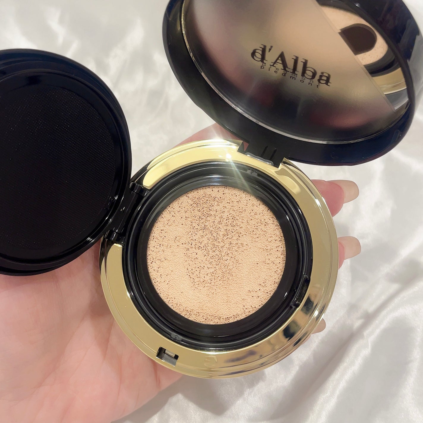 グロウフィットセラムカバークッション/ダルバ/クッションファンデーションを使ったクチコミ(2枚目)