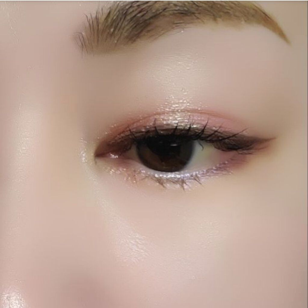 シャドウ インシュランス アイシャドウ プライマー/Too Faced/アイシャドウベースを使ったクチコミ（3枚目）