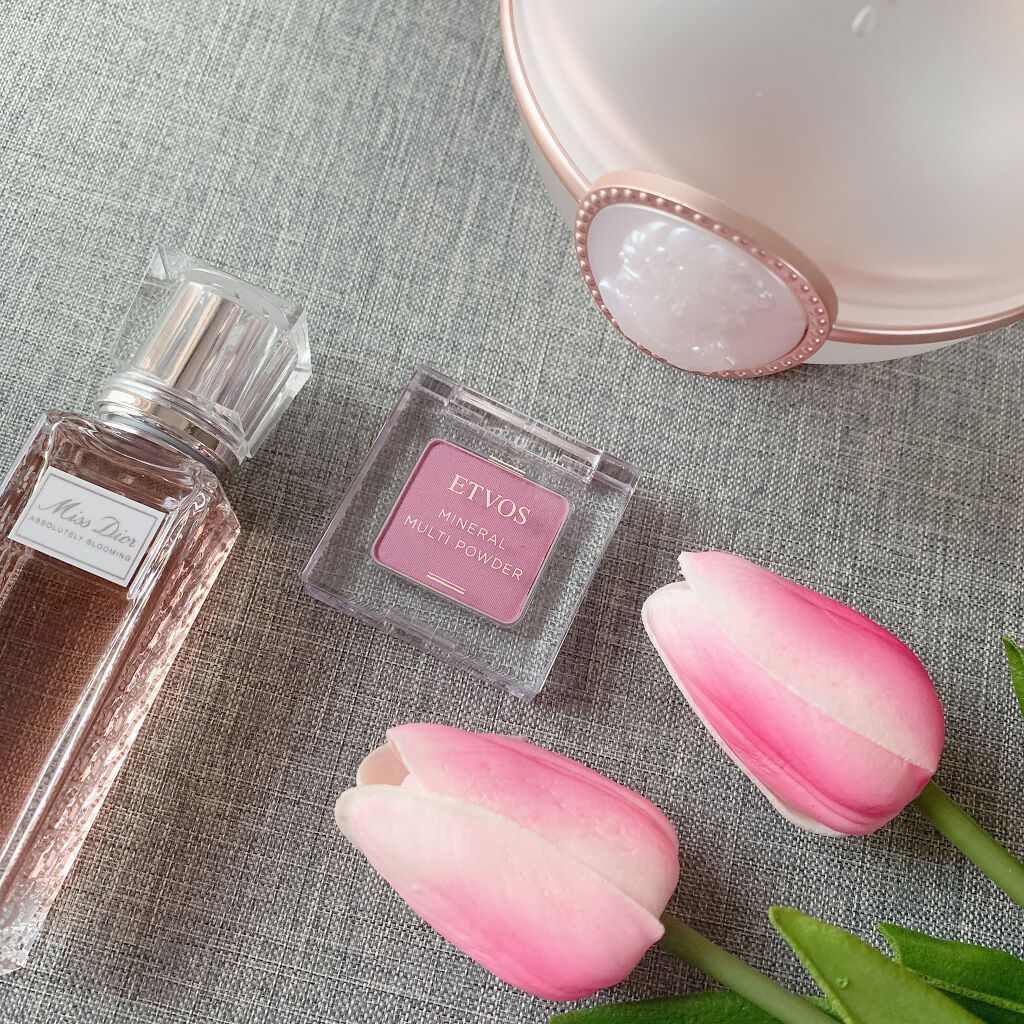 ミネラルマルチパウダー/エトヴォス/単色アイシャドウを使ったクチコミ(1枚目)