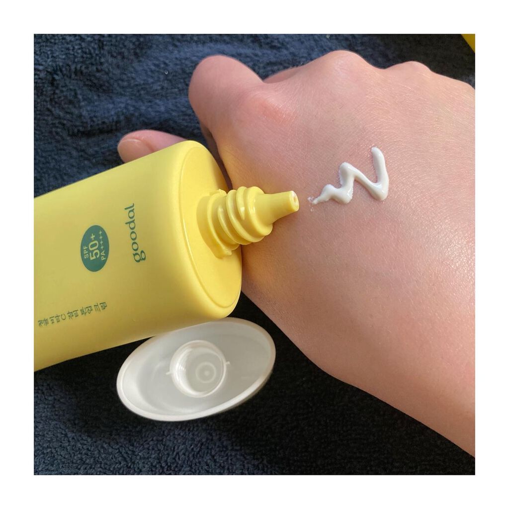 グリーンタンジェリンビタCダークスポットトーンアップクリーム/goodal/化粧下地を使ったクチコミ(3枚目)