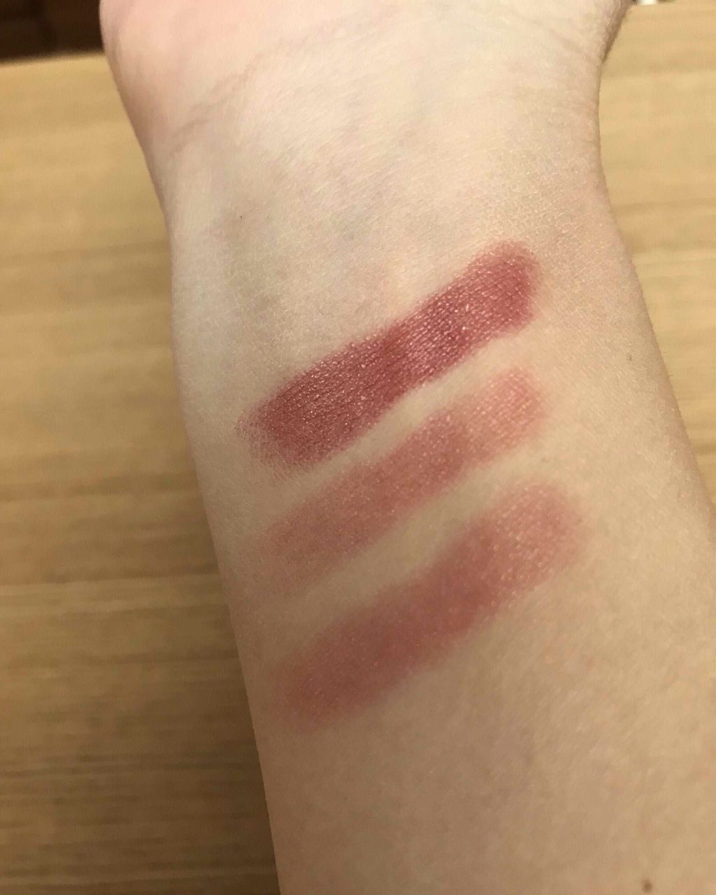 エッセンスルージュS/パラドゥ/口紅を使ったクチコミ(2枚目)