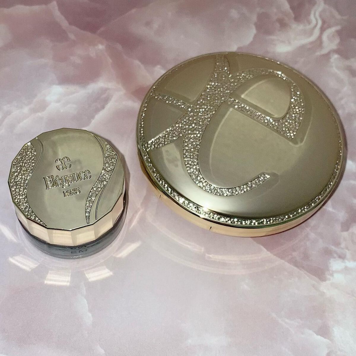 ファイン ヴェルヴェティ ファンデーション NA201/Elégance/パウダーファンデーションを使ったクチコミ（2枚目）