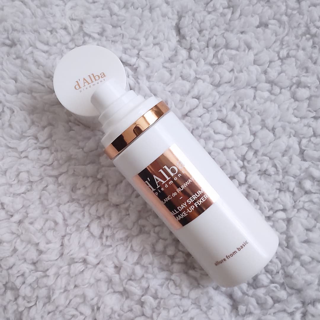 オールデイセラムメイクアップフィクサー/ダルバ/フィックスミストを使ったクチコミ（3枚目）