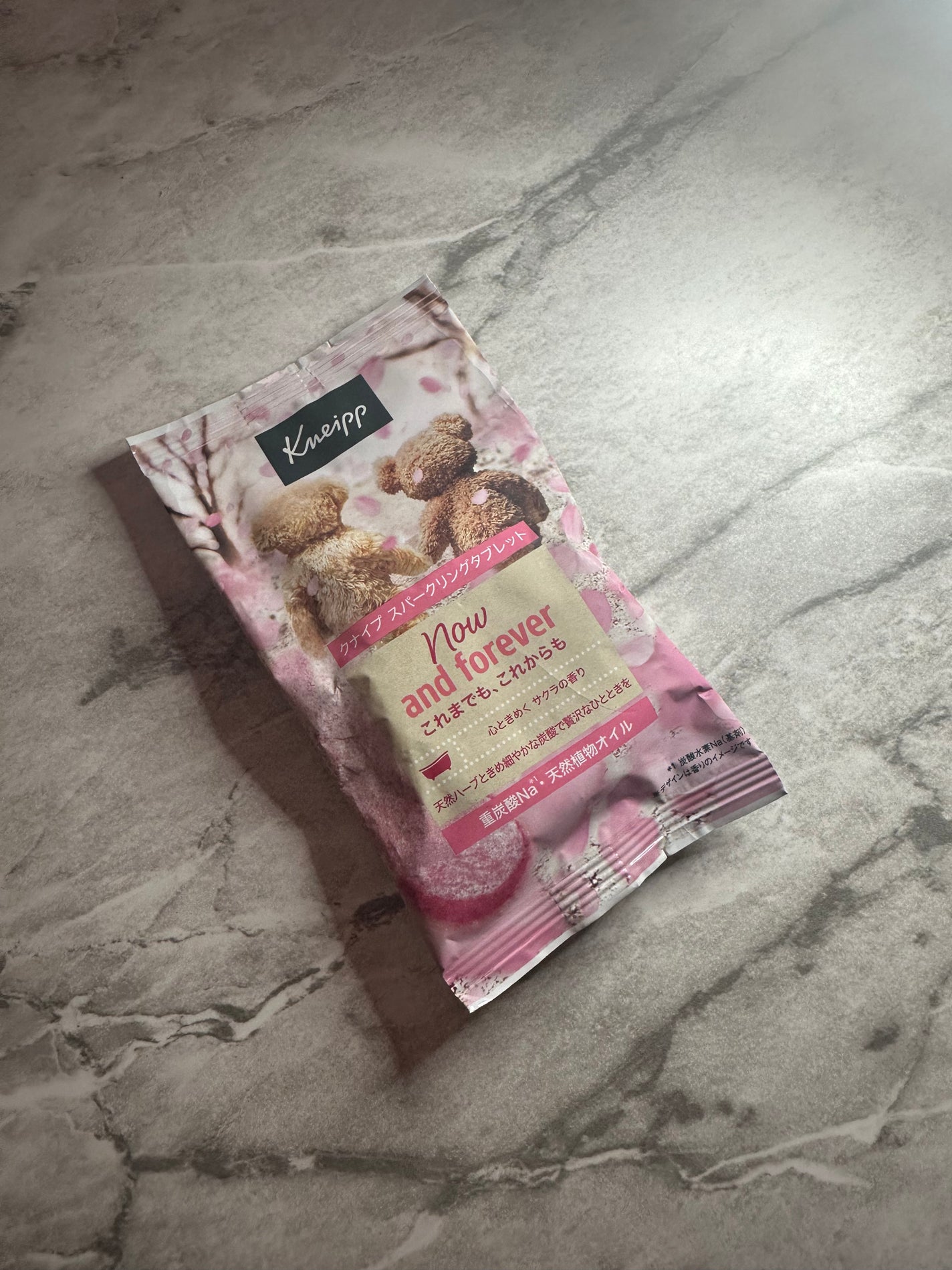 クナイプ スパークリングタブレット サクラの香り/クナイプ/炭酸系入浴剤を使ったクチコミ(1枚目)