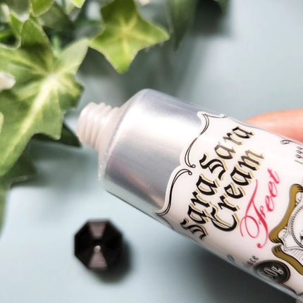 薬用足指さらさらクリーム/デオナチュレ/デオドラント・制汗剤を使ったクチコミ(2枚目)