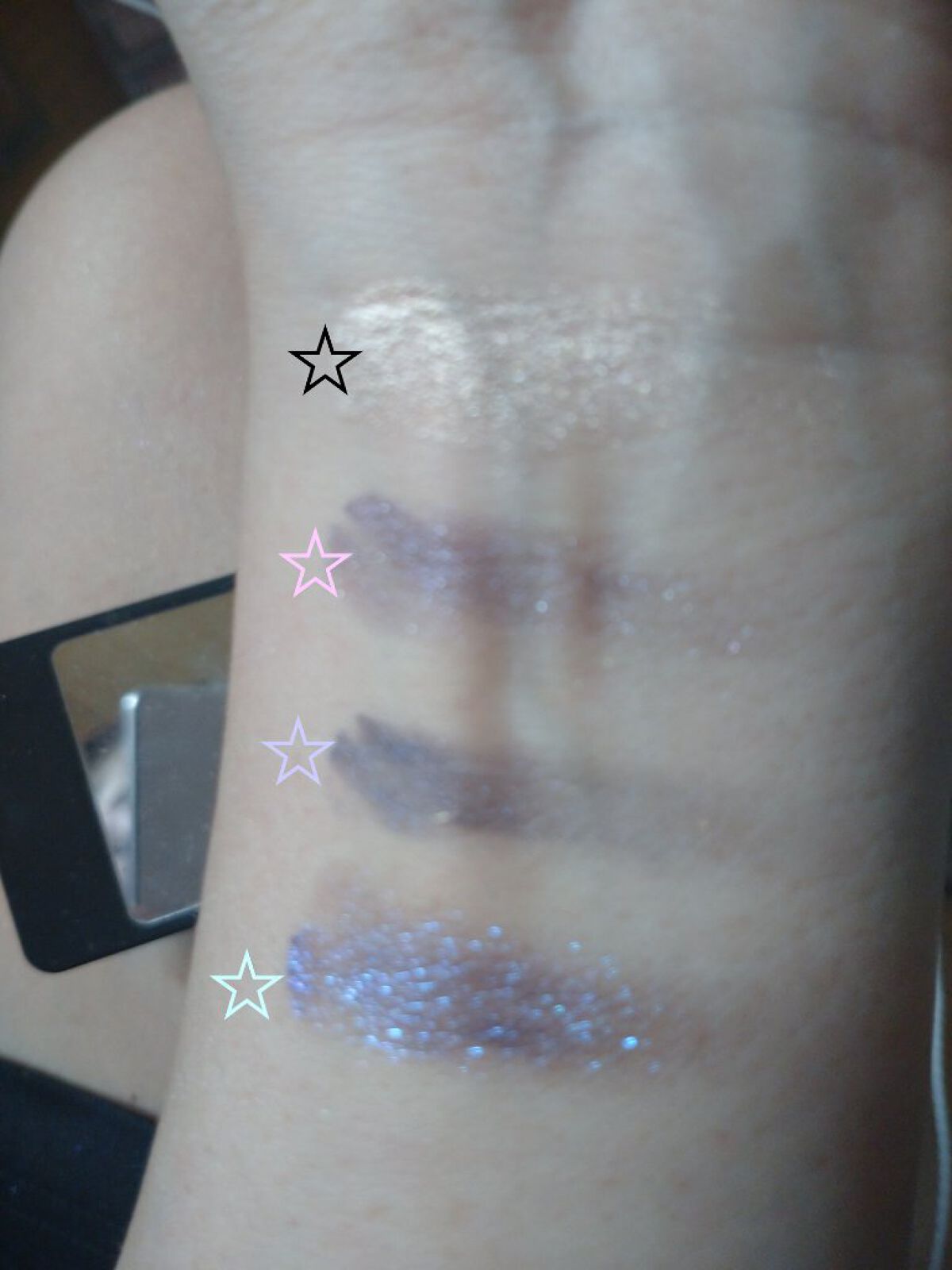 シングルアイシャドウ/aZTK/単色アイシャドウを使ったクチコミ（2枚目）